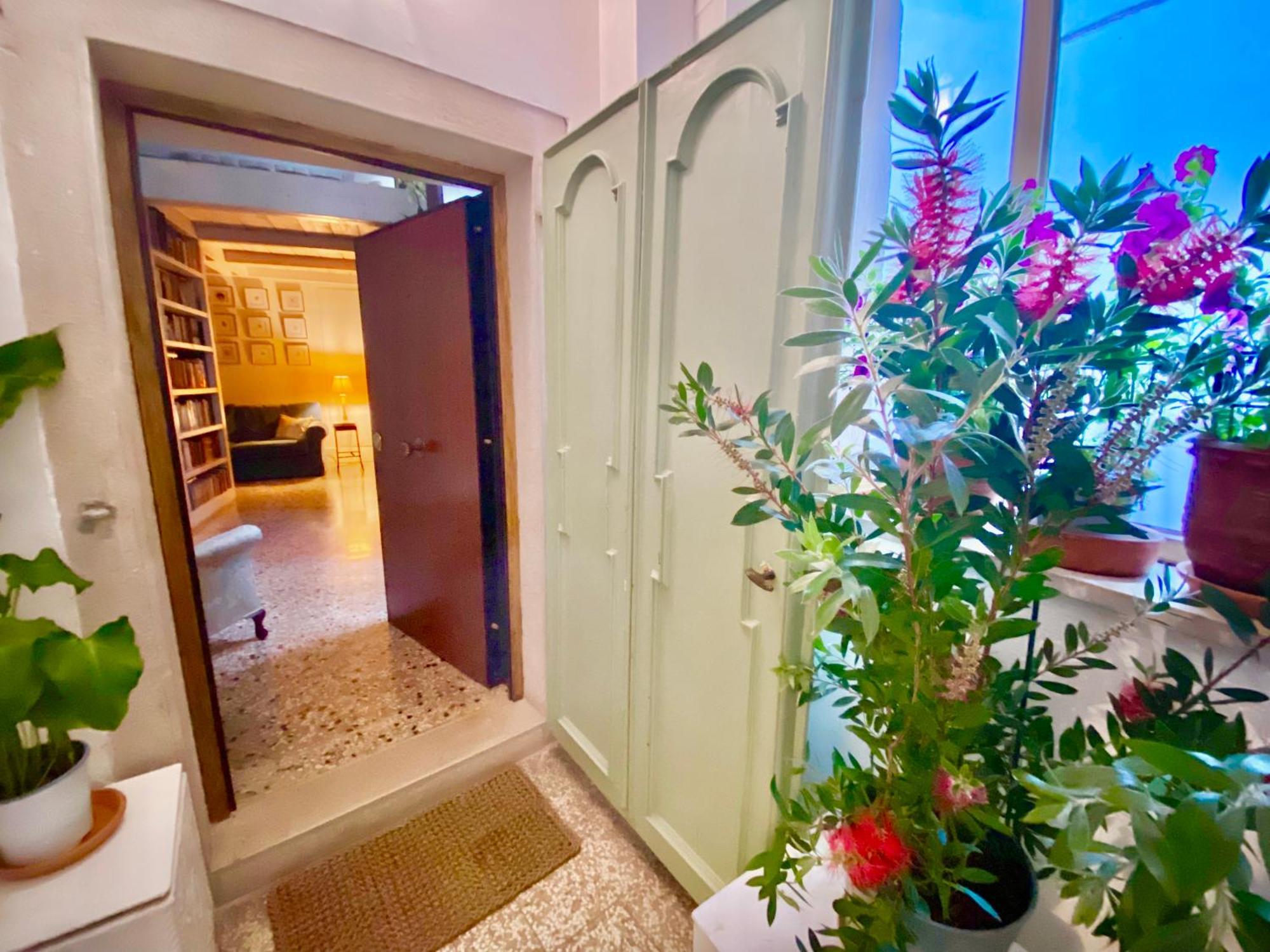 Venice Palace Luxury Suites Exterior photo